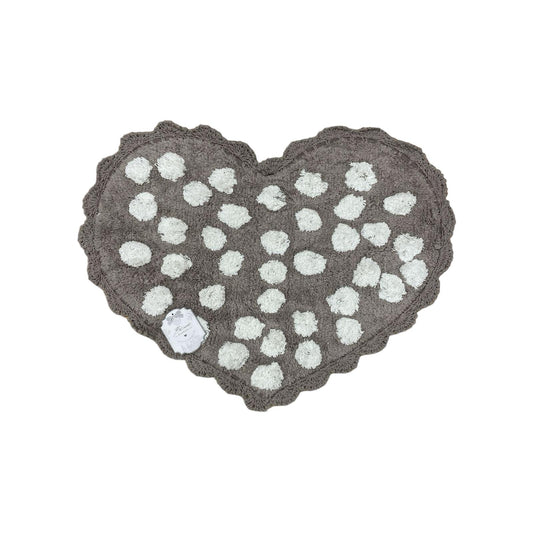 HEART-SHAPED RUG WITH CROCHET