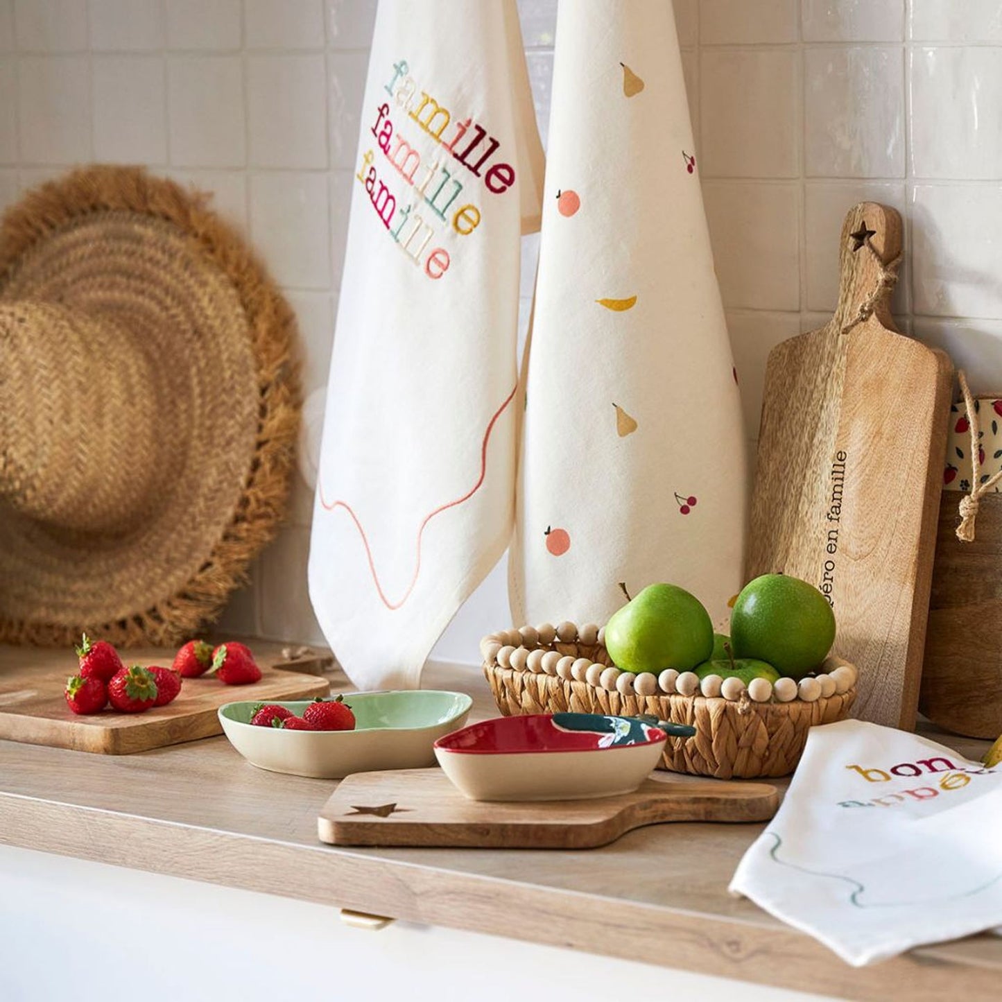 BON APPETIT  KITCHEN TOWEL